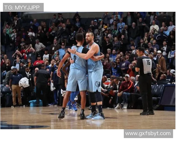 深圳极限运动队在比赛中创造新高成就引发广泛关注与讨论