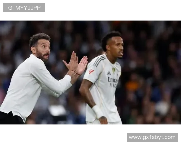 瓦伦西亚连续失利，主帅下课传闻再起，球迷呼吁留任