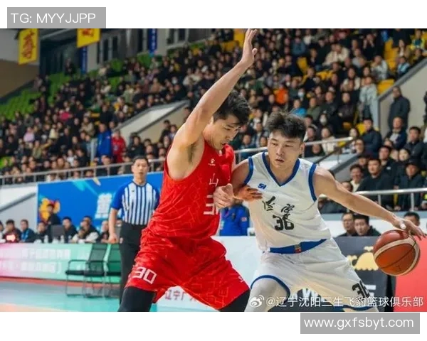 辽宁男篮大胜山东,迎来赛季第三胜 辽宁男篮大胜山东,迎来赛季第三胜